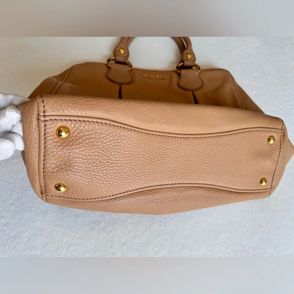 MIU MIU Brown Pebbled Leather Double Zip Tote - Picture 7 of 15